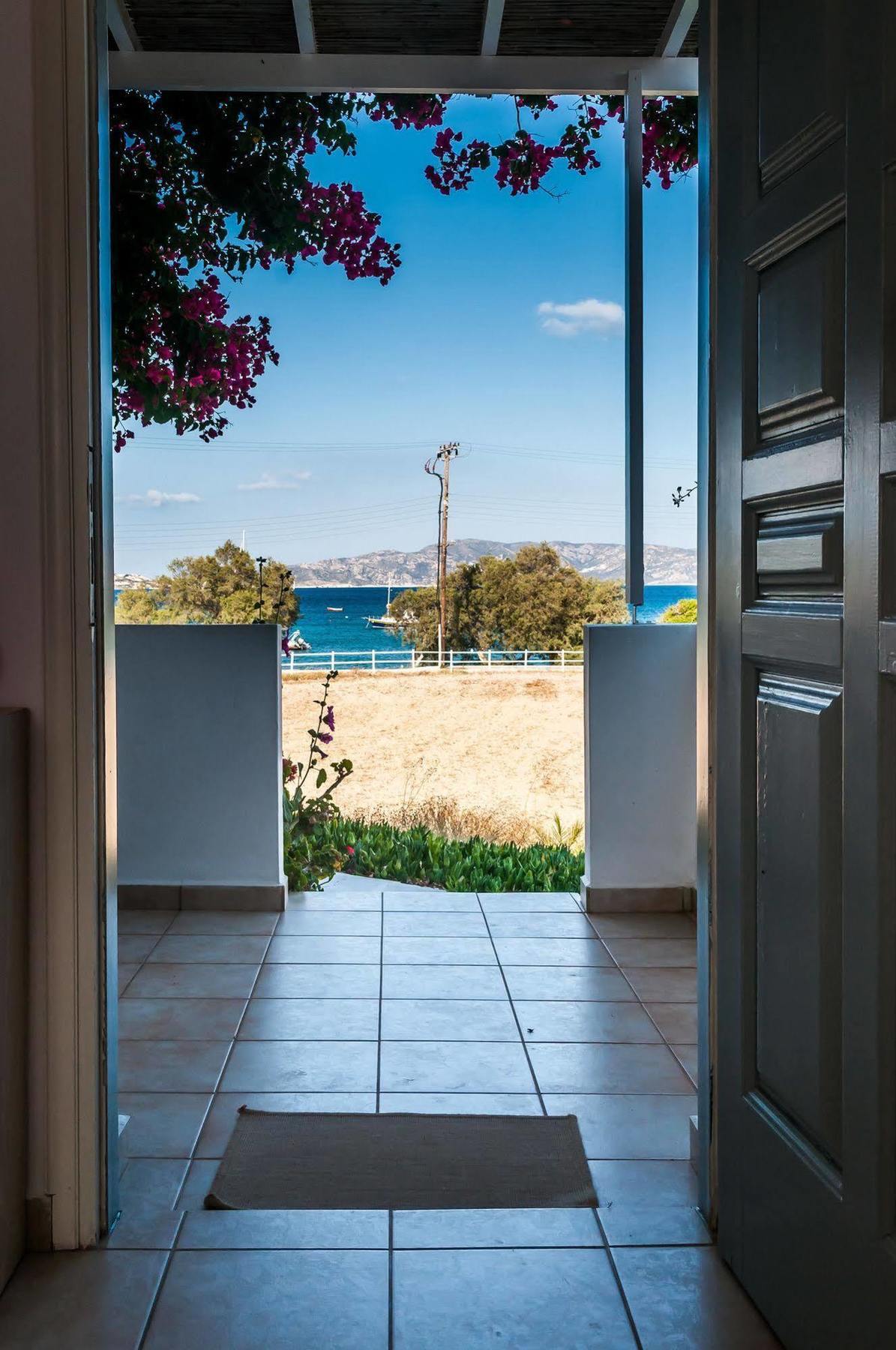 Pente Elies Milos Pollonia Extérieur photo